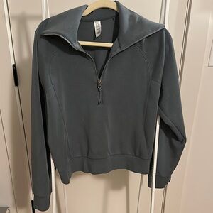 SPANX Women's Blue-Gray Quarter-Zip Sweater